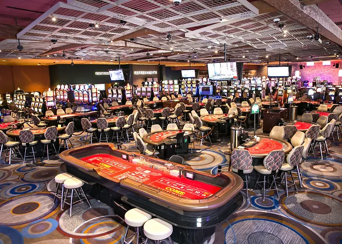 Isle Of Capri Casino Hotel Boonville & Casino - A Caesars Rewards Destination